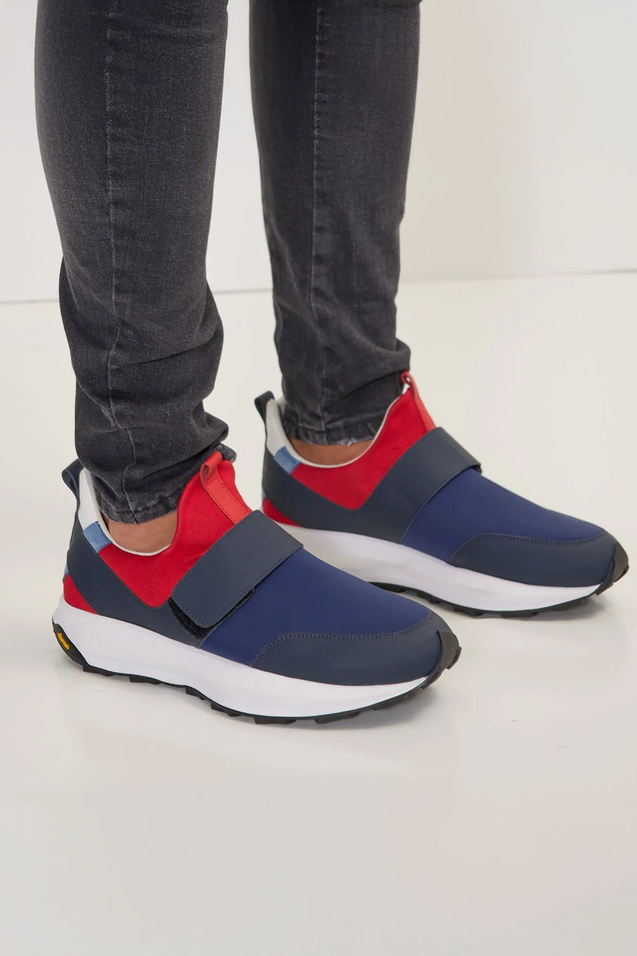 Neoprene Racers Vibram Sole - Navy Red