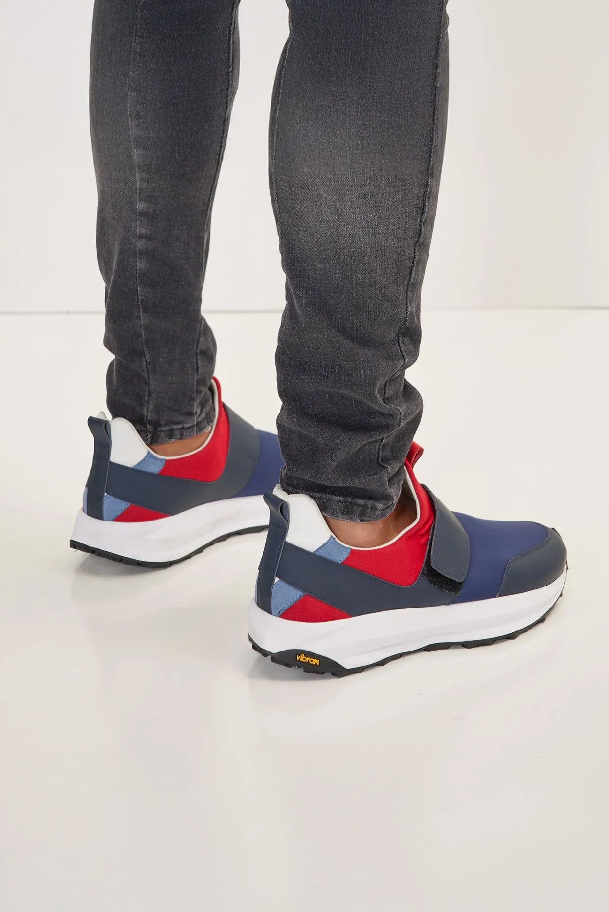 Neoprene Racers Vibram Sole - Navy Red
