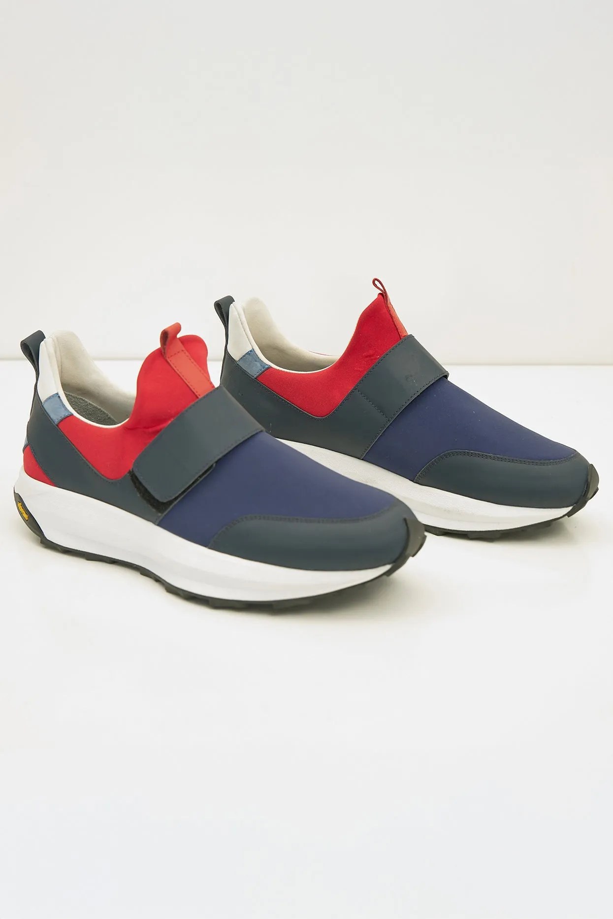 Neoprene Racers Vibram Sole - Navy Red